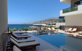 Deluxe Apartment-Swimming Pool