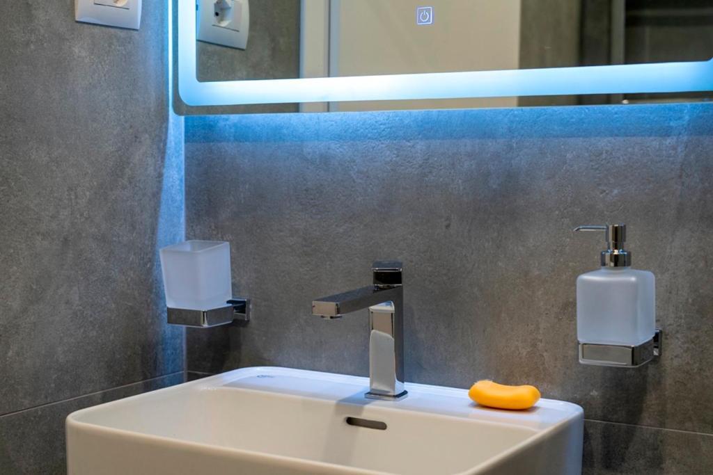 Deluxe Apartment-Swimming Pool Sarande Exterior photo