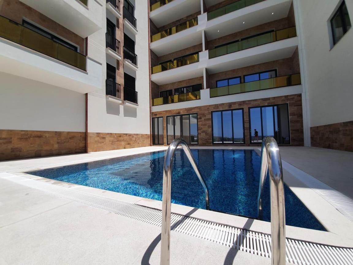 Deluxe Apartment-Swimming Pool Sarande Exterior photo